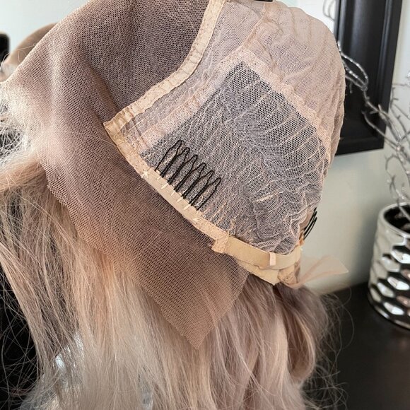 Gorgeous Human Hair Wig - Picture 6 of 7